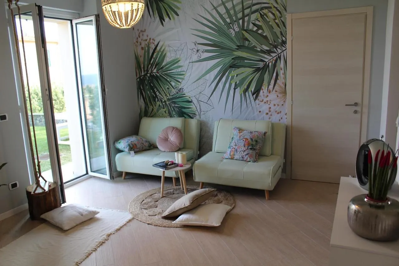Cluxury-Torre Dei Saraceni Boutique Apt By The Sea Beach, Pool,Private Jacuzzi, Parking Cervo